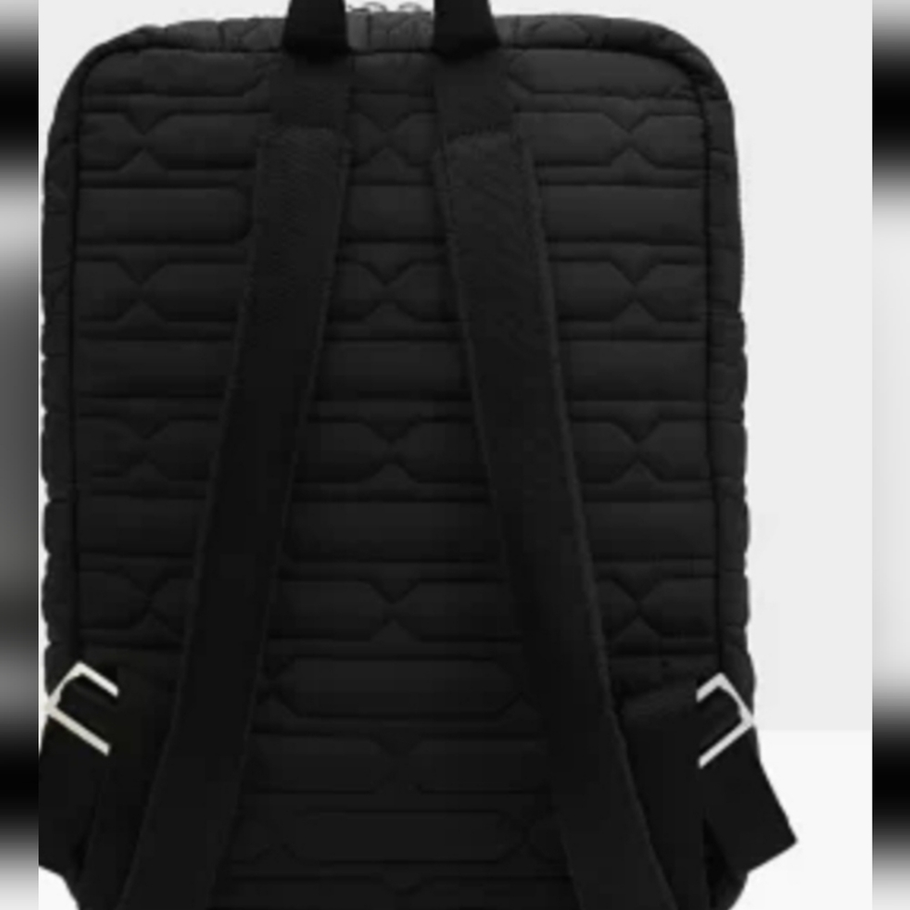 Hunter Waterproof Backpack - Picture 4 of 4